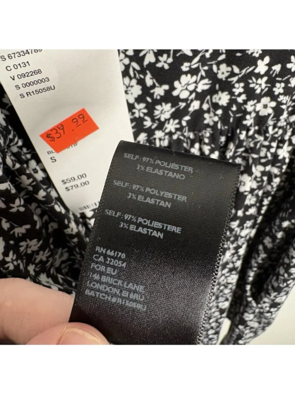 Urban Outfitters Women S Black White Floral Strappy V-Neck Sherri Romper NWT